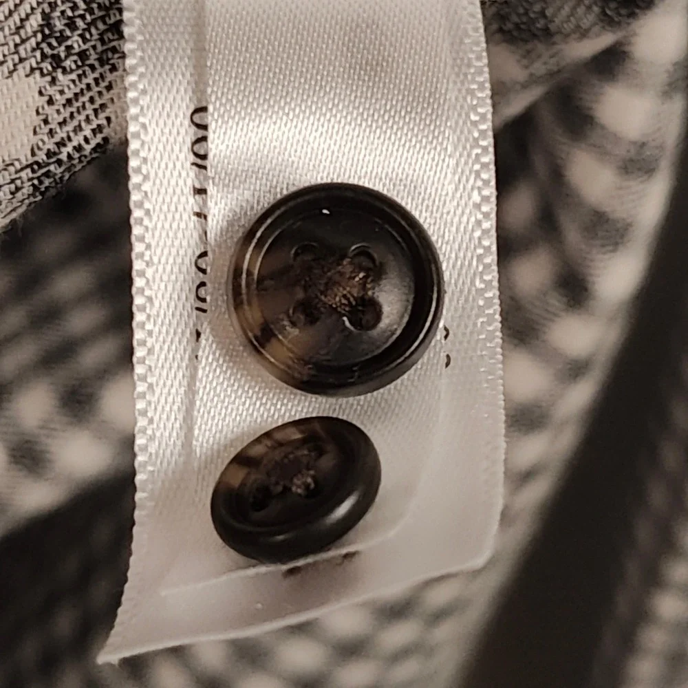 Banana Republic Men's Luxe Flannel Grant Fit Gingham Shirt Grey White Medium
